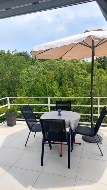 Pinezici Apartman Niccole Exterior foto