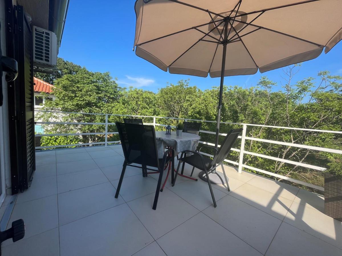 Pinezici Apartman Niccole Exterior foto